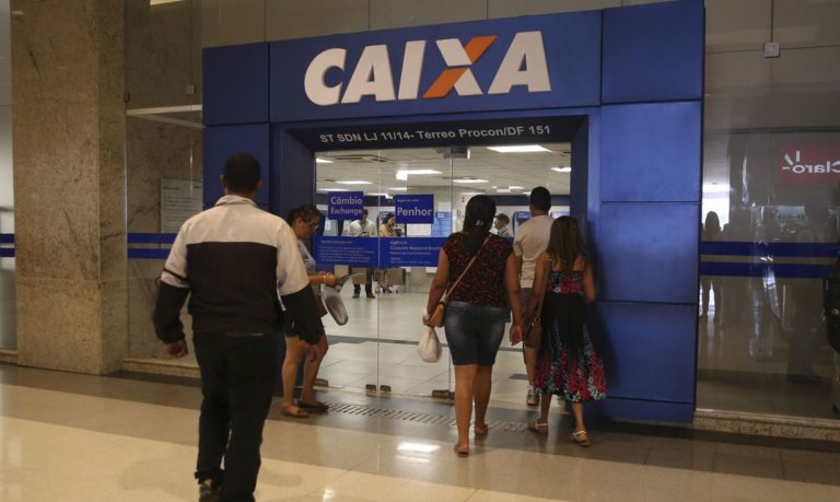 Dívida com a Caixa: aprenda a negociar seus débitos e os canais a procurar 10 Dívida com a Caixa: aprenda a negociar seus débitos e os canais a procurar