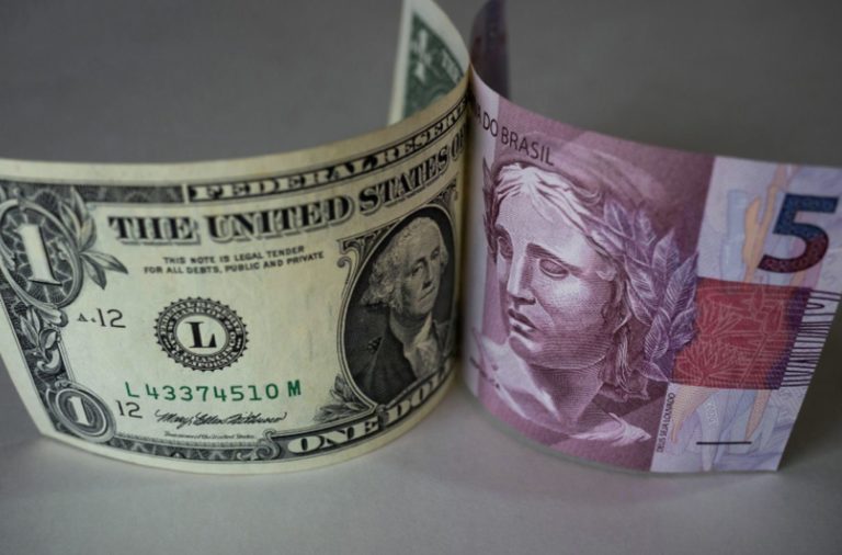 Dólar atinge maior valor desde janeiro e impacta preços no Brasil 9 Dólar atinge maior valor desde janeiro e impacta preços no Brasil