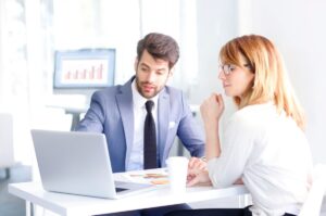 5 bancos e fintechs que estão com vagas de emprego abertas