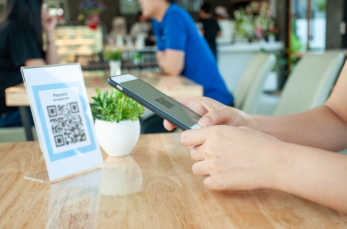 Como pagar ou vender com QR Code? Saiba como funciona