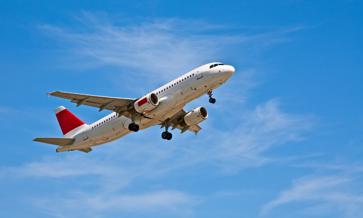 Preços de passagens aéreas tem altas oscilações no mercado brasileiro