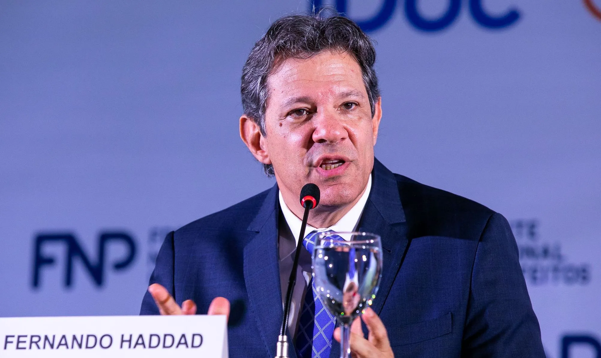 Plano de conformidade de Haddad é novo modelo de cobrança para Shein, Shopee e AliExpress