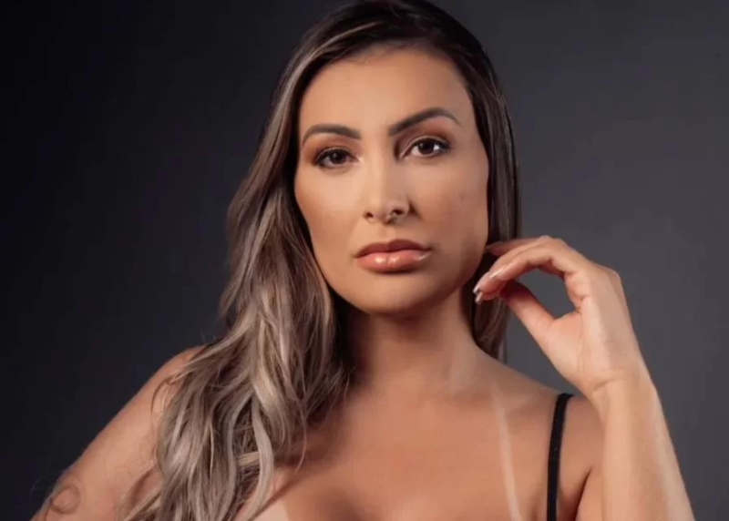 Andressa Urach surpreende e deixa de cobrar R$ 2 milhões da Igreja Universal