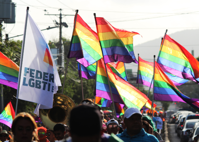 Estudo aponta setores ideais para profissionais LGBT+ em 2023 no Brasil 6 Estudo da HRC Equidade BR