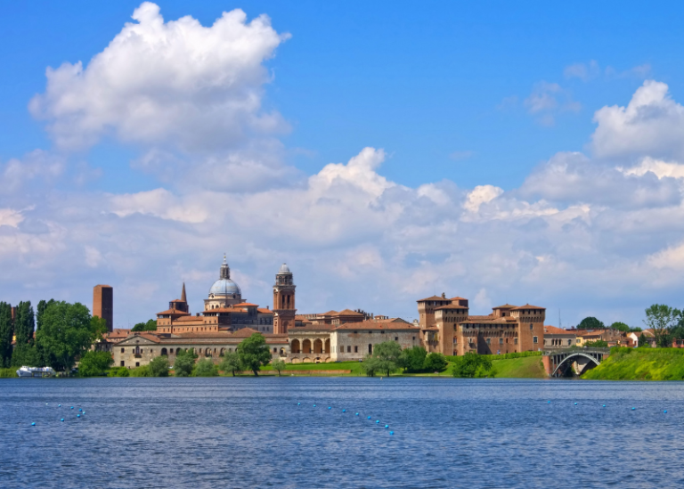 Cidade italiana oferece benefício mensal de 150 euros para novos residentes e trabalhadores 7 Mântua