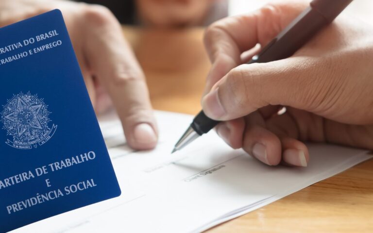 Quando devo assinar a rescisão? Como saber se o valor está certo? 1 Quando devo assinar a rescisão